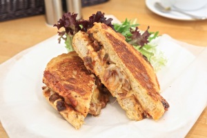 BBQ BEEF GRILLED CHESE 3